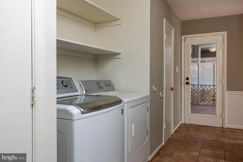 7219 Calamo St, Springfield, VA 22150 photo 15