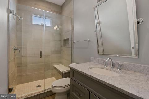 6721 Danforth St, Mclean, VA 22101 photo 18