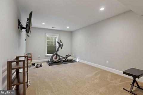 6721 Danforth St, Mclean, VA 22101 photo 42
