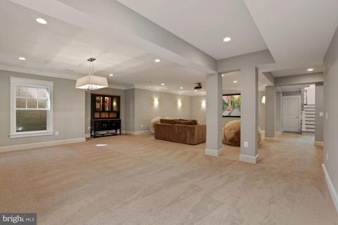 6721 Danforth St, Mclean, VA 22101 photo 41