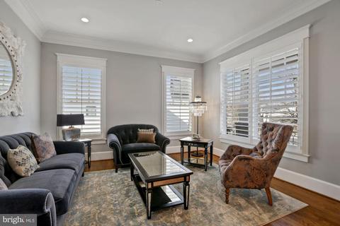 6721 Danforth St, Mclean, VA 22101 photo 5