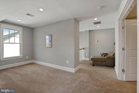 6721 Danforth St, Mclean, VA 22101 photo 38