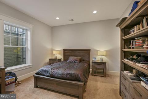 6721 Danforth St, Mclean, VA 22101 photo 43