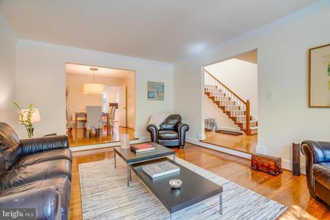 7205 Evans Mill Rd, Mclean, VA 22101 photo 5