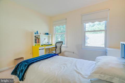 7205 Evans Mill Rd, Mclean, VA 22101 photo 18