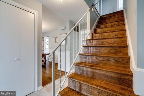 6810 Huntsman Blvd, Springfield, VA 22152 photo 9