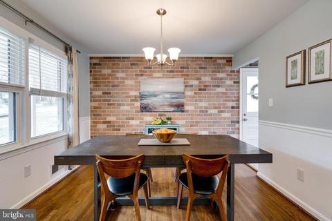 6810 Huntsman Blvd, Springfield, VA 22152 photo 14