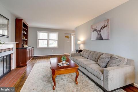 6810 Huntsman Blvd, Springfield, VA 22152 photo 12