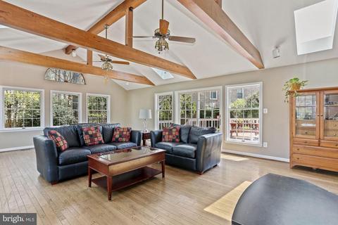 701 Ridge Dr, Mclean, VA 22101 photo 17