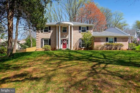 701 Ridge Dr, Mclean, VA 22101 photo 1