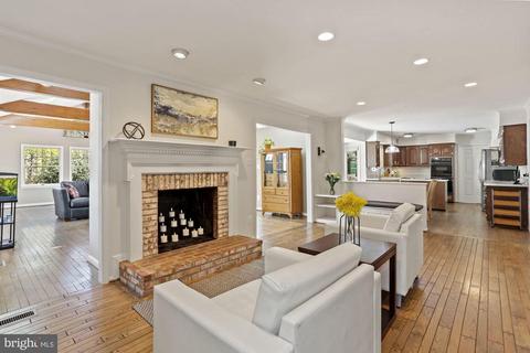 701 Ridge Dr, Mclean, VA 22101 photo 13
