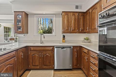 701 Ridge Dr, Mclean, VA 22101 photo 20