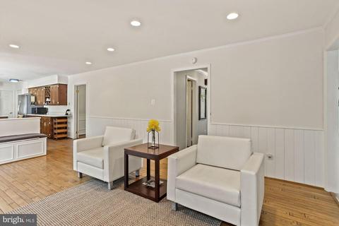 701 Ridge Dr, Mclean, VA 22101 photo 10