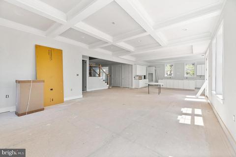 6927 Girard St, Mclean, VA 22101 photo 8