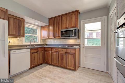 7618 Boulder St, Springfield, VA 22151 photo 6