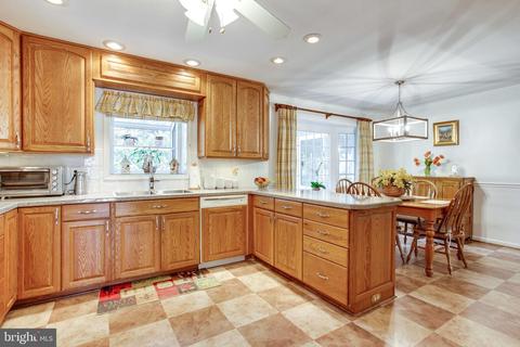 7730 Falstaff Rd, Mclean, VA 22102 photo 17