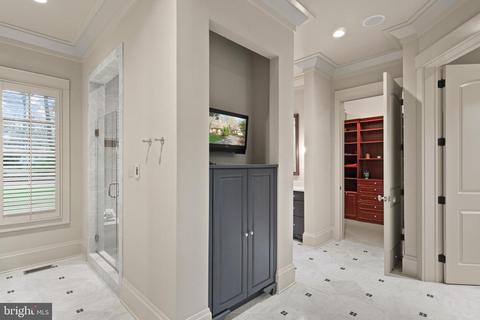 817 Mackall, Mclean, VA 22101 photo 30