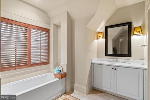 817 Mackall, Mclean, VA 22101 photo 42