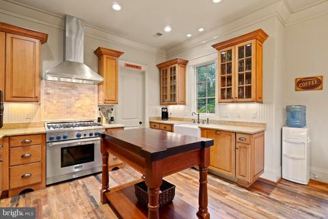 817 Mackall, Mclean, VA 22101 photo 19