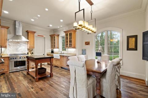 817 Mackall, Mclean, VA 22101 photo 15