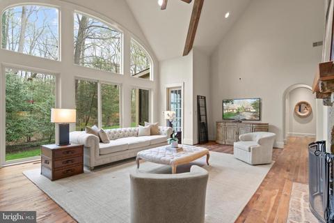 817 Mackall, Mclean, VA 22101 photo 7