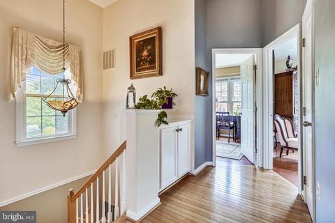 8000 Readington Ct, Springfield, VA 22152 photo 22