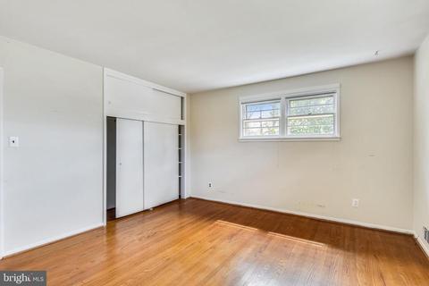 5202 Light St, Springfield, VA 22151 photo 13