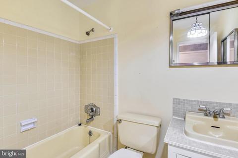 5202 Light St, Springfield, VA 22151 photo 18