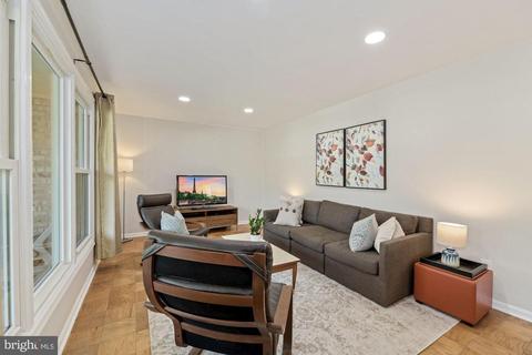 5228 Perth Ct, Springfield, VA 22151 photo 4