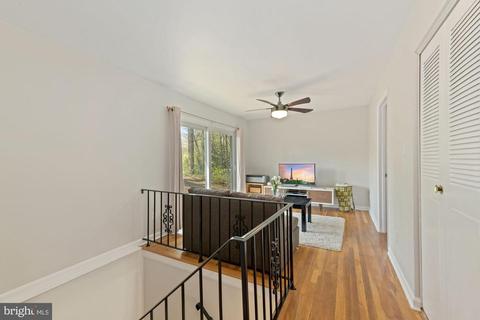5228 Perth Ct, Springfield, VA 22151 photo 12