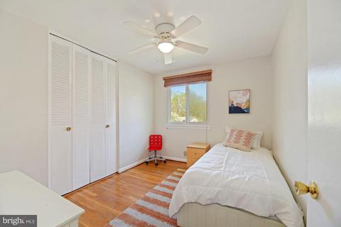 5228 Perth Ct, Springfield, VA 22151 photo 19