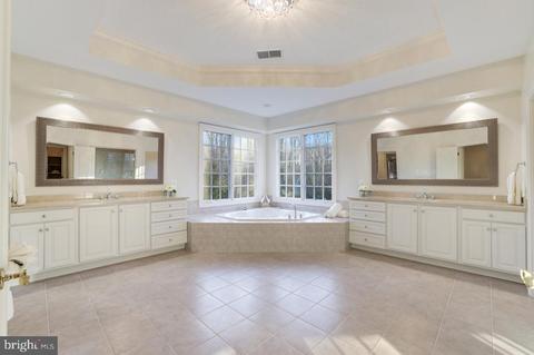 1176 Old Tolson Mill Rd, Mclean, VA 22102 photo 39
