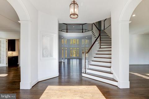 1176 Old Tolson Mill Rd, Mclean, VA 22102 photo 10