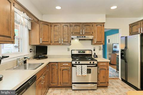 6523 Hackberry St, Springfield, VA 22150 photo 16