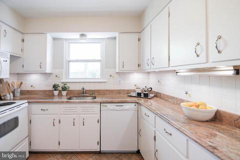 7415 Dunston St, Springfield, VA 22151 photo 22