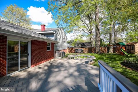 7415 Dunston St, Springfield, VA 22151 photo 17