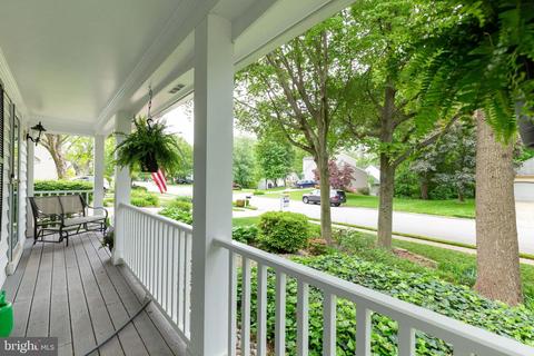 9202 Northedge Dr, Springfield, VA 22153 photo 4
