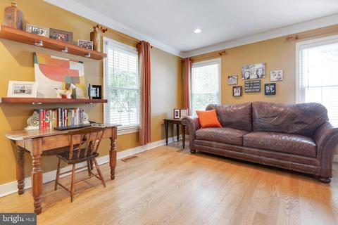 9202 Northedge Dr, Springfield, VA 22153 photo 7