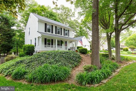 9202 Northedge Dr, Springfield, VA 22153 photo 2