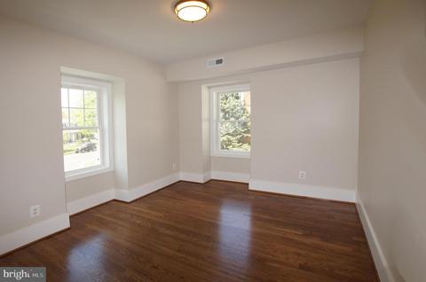 8120 Dunsinane Ct, Mclean, VA 22102 photo 37