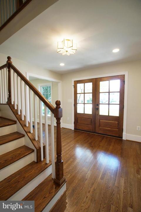 8120 Dunsinane Ct, Mclean, VA 22102 photo 4