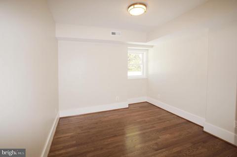 8120 Dunsinane Ct, Mclean, VA 22102 photo 38