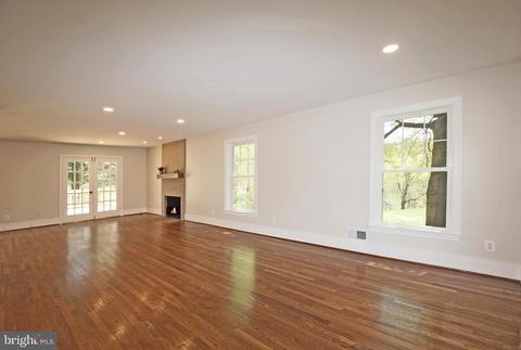 8120 Dunsinane Ct, Mclean, VA 22102 photo 20