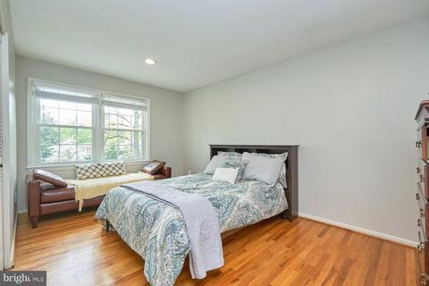 8015 Agin Ct, Mclean, VA 22102 photo 25