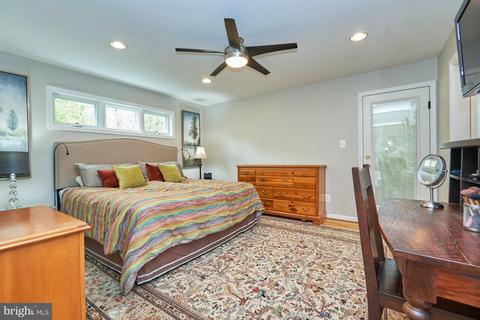 8015 Agin Ct, Mclean, VA 22102 photo 22