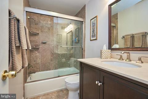 8015 Agin Ct, Mclean, VA 22102 photo 26