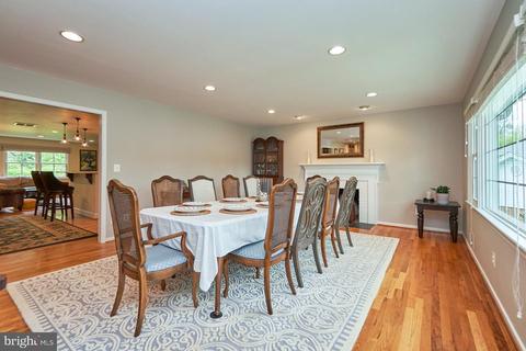 8015 Agin Ct, Mclean, VA 22102 photo 21
