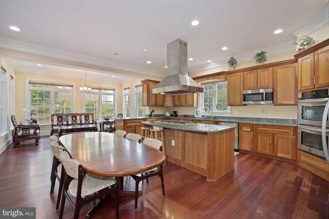5322 Queensberry Ave, Springfield, VA 22151 photo 26