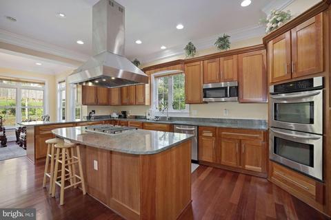 5322 Queensberry Ave, Springfield, VA 22151 photo 29