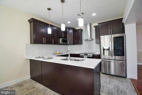 7404 Gresham St, Springfield, VA 22151 photo 14